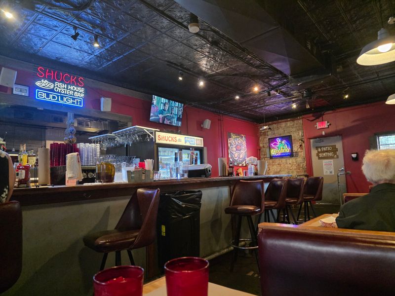 Shucks Fish House & Oyster Bar — Omaha