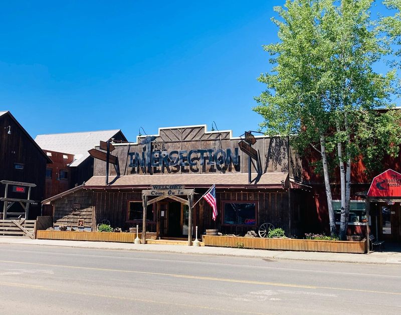 The Intersection BBQ, Bar & Grill – New Meadows, ID