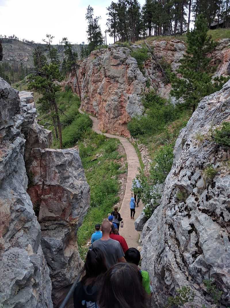 Jewel Cave National Monument