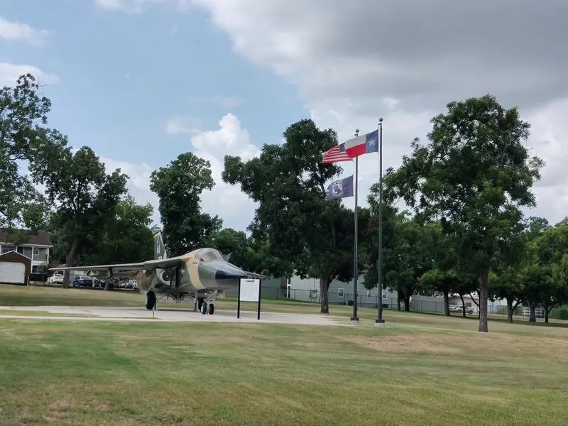 Henderson Park and Local Trails