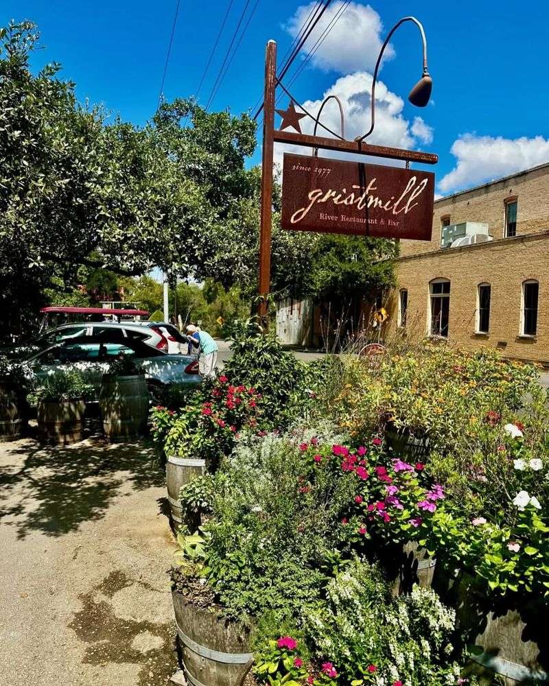 Gristmill River Restaurant & Bar