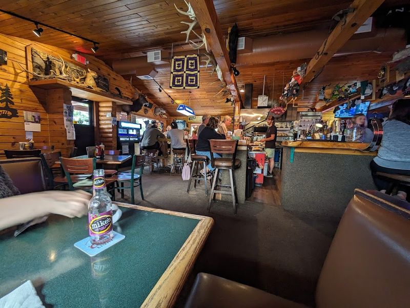 Slim's Bar & Grill (Bemidji)