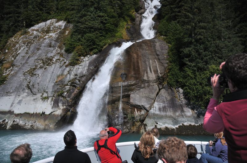 Hole-in-the-Wall Falls