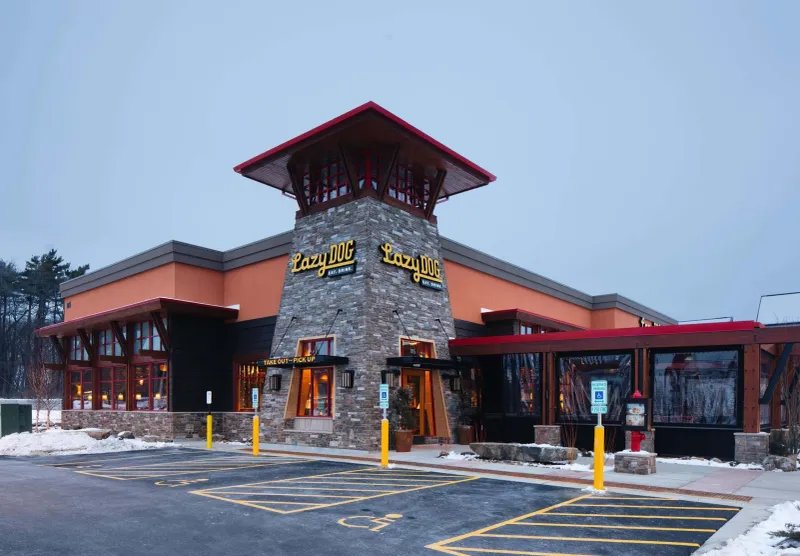 Lazy Dog Restaurant & Bar (Naperville)