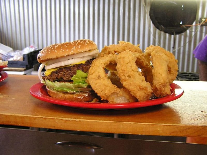 Twin Oaks BBQ - Brunswick