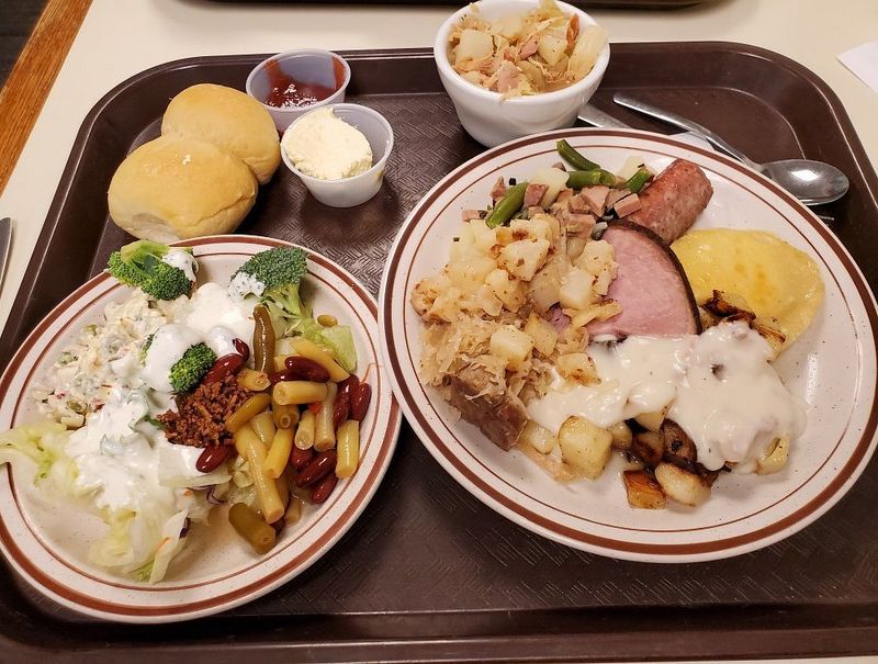 Breadbasket Bakery & Restaurant – Newton