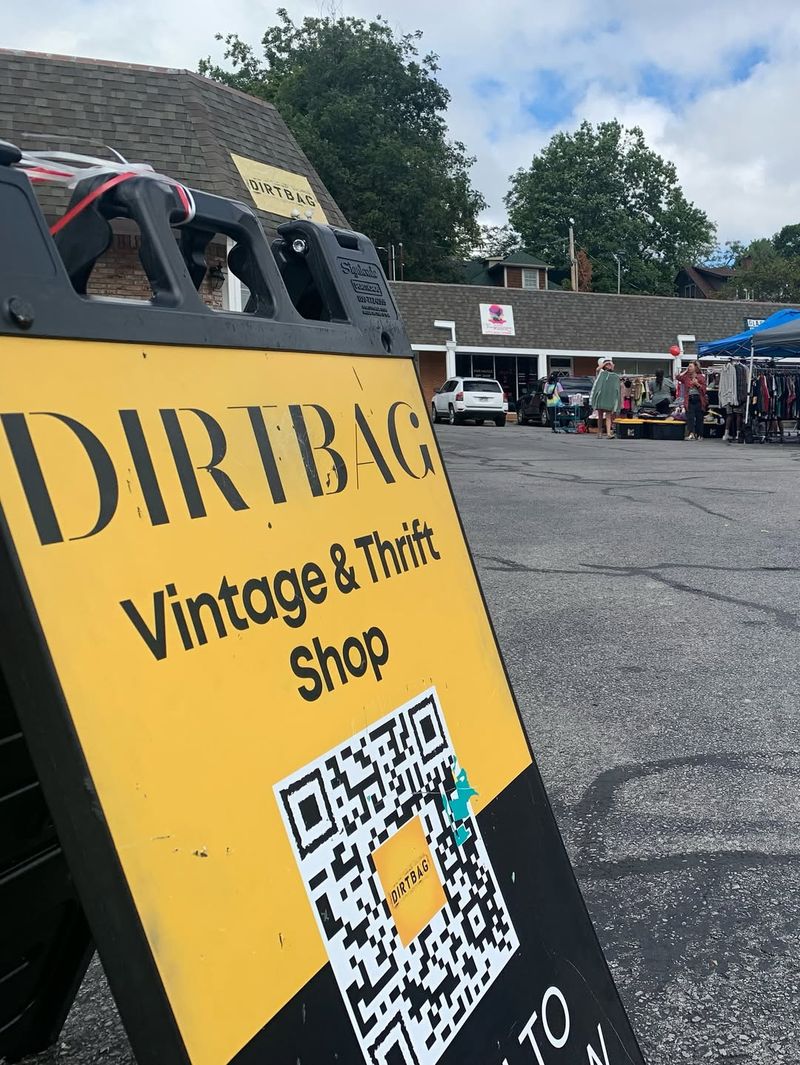 Dirtbag Vintage — Fayetteville