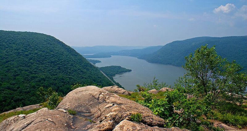 Breakneck Ridge Hiking