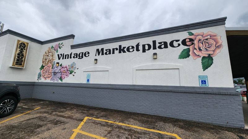 Vintage Marketplace — Fort Collins