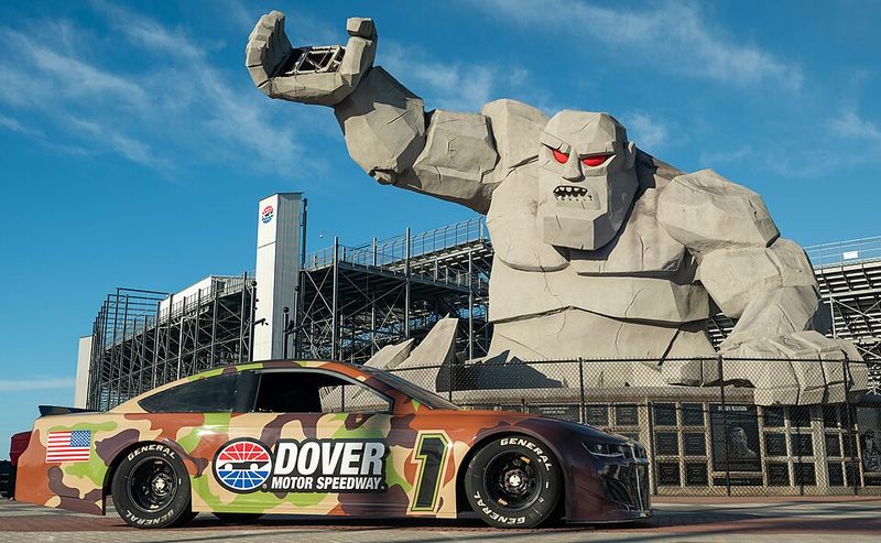 Delaware – Miles the Monster, Dover
