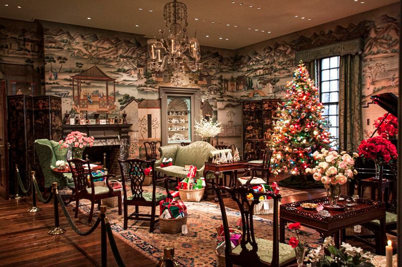 Delaware – Winterthur’s Enchanted Christmas House