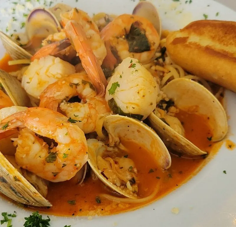 New England Clam Chowder: Creamy, Comforting, and Coastal