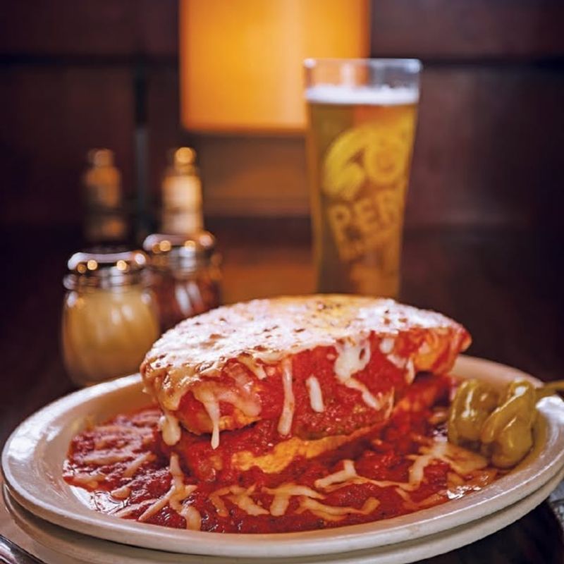 DeGidio’s Restaurant & Bar — St. Paul