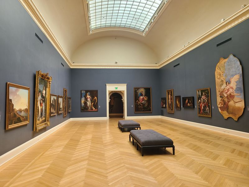 RISD Museum Quiet Afternoon