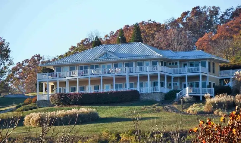 Inn at Riverbend