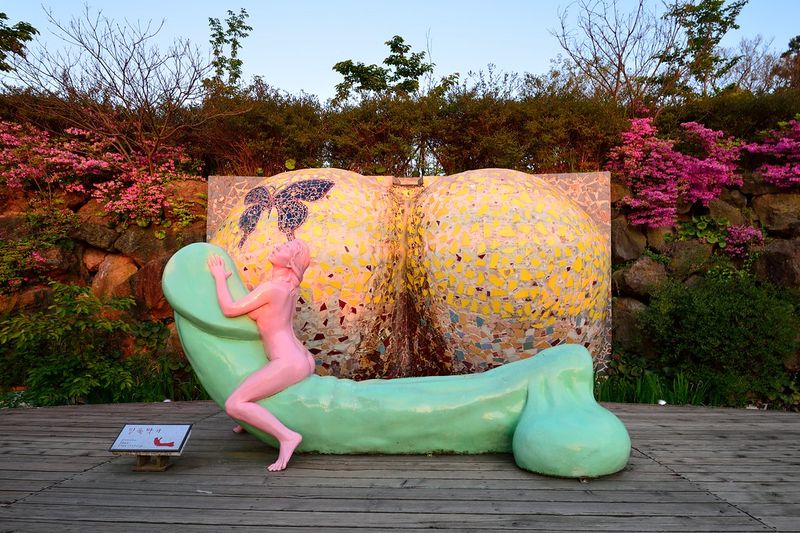 Love Land, South Korea