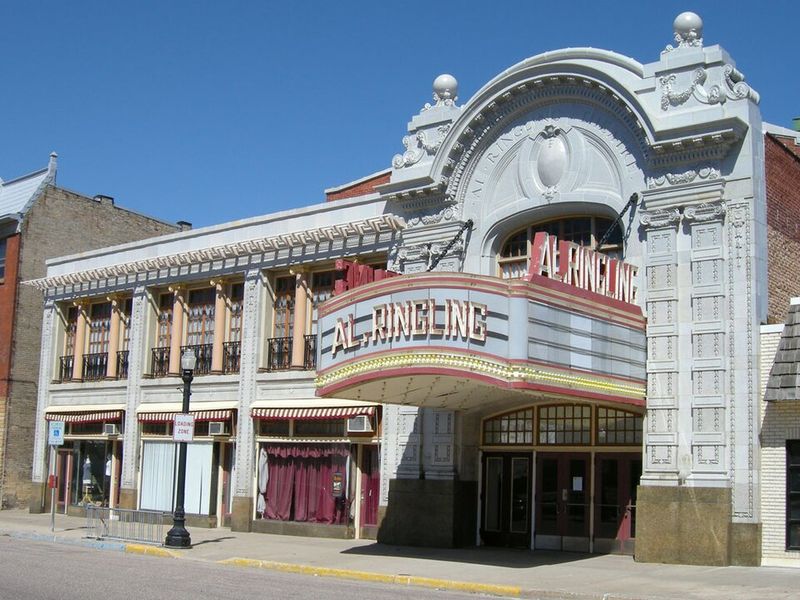 Al. Ringling Theatre