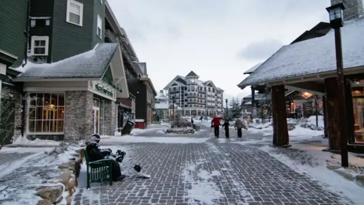 Early Winter Ski Weekends Revive Interest in These 10 Quiet Resort Towns