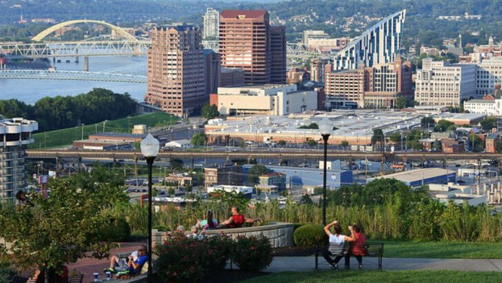 East of Cincinnati and close to the river bluffs is a small city with enough dining and trails for a full getaway