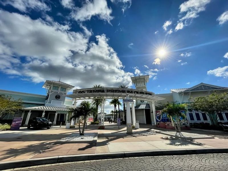 Lutz / Tampa area — Tampa Premium Outlets