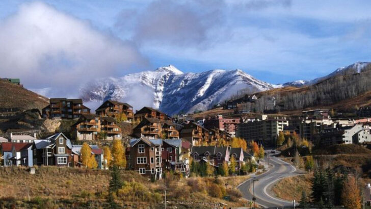 Families choose 10 Colorado San Juan Mountain towns where every corner looks like a movie set