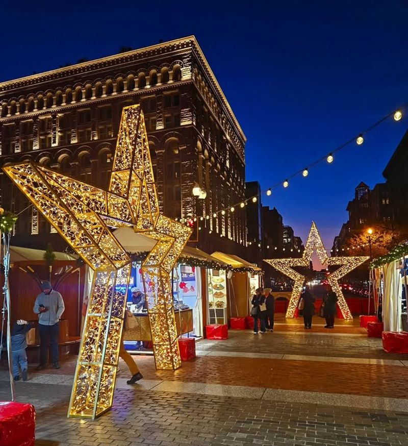 Neighborhood light drives and drive-through displays