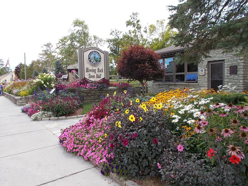 Blowing Rock, North Carolina — Family Heritage vs. Resort Expansion