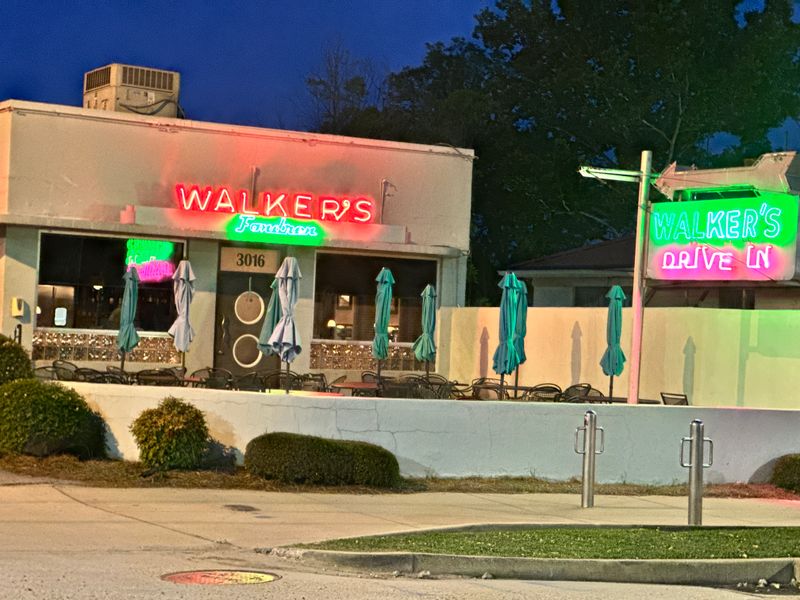 Walker’s Drive-In