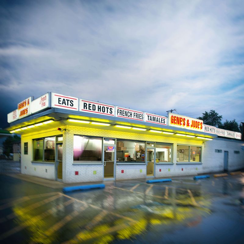 A Bare-Bones Menu That Never Misses