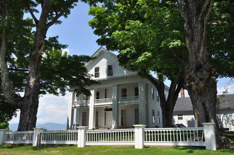 Sandwich Village — historic quiet and gentle village loops