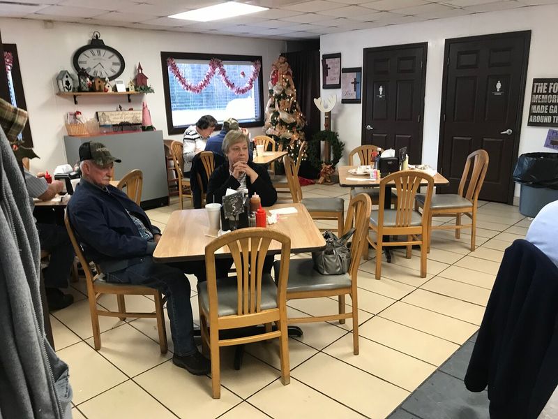 Midway Grill - Carthage