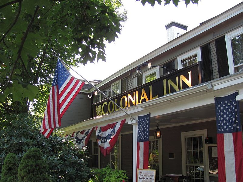 The Colonial Inn