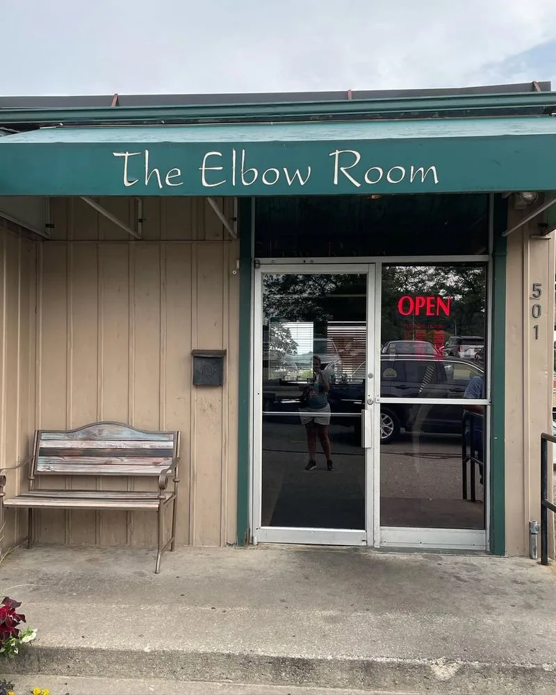 Elbow Room Bar & Grill