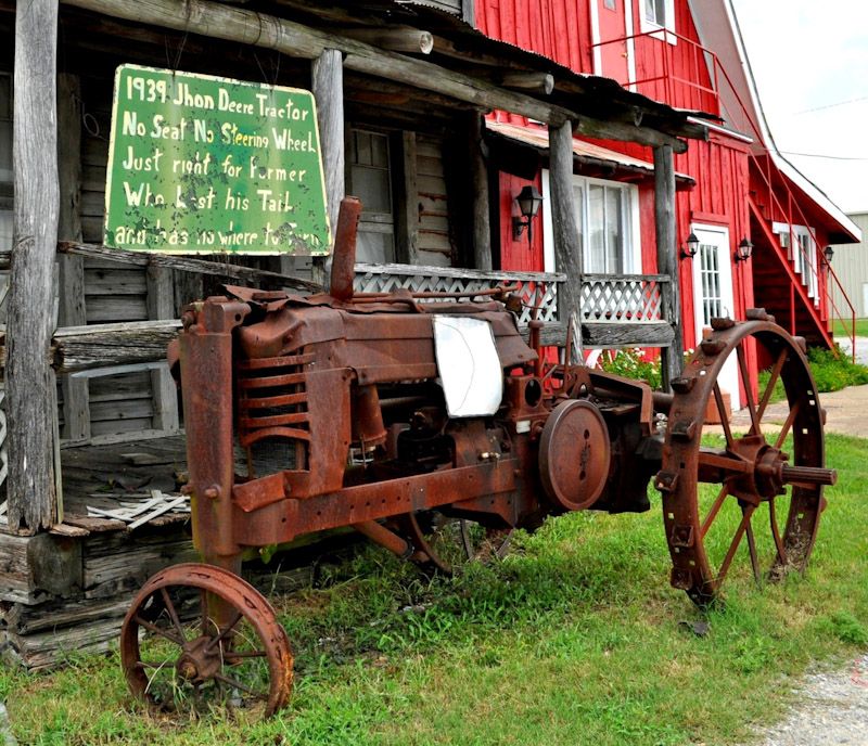 The Red Barn — Demopolis, AL