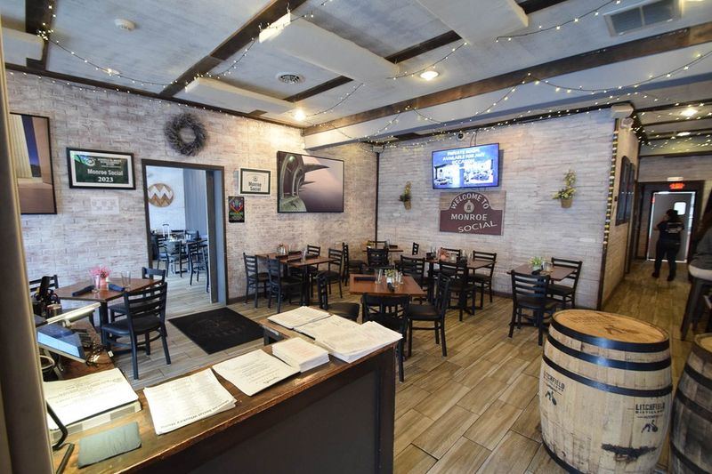 Monroe Social (Monroe, CT)