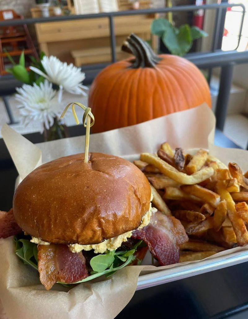 Avenue Eats—Wheeling