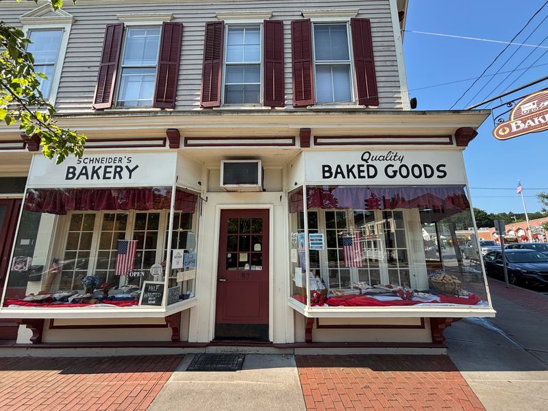 Coffee Nooks and Bakeries