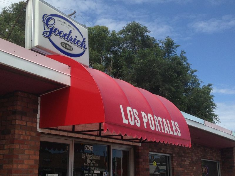 Los Portales – Omaha