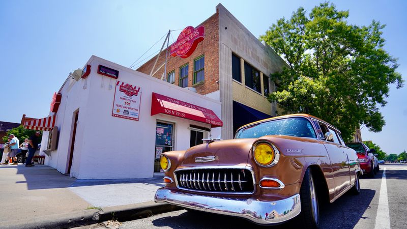 Local legend status and reviews