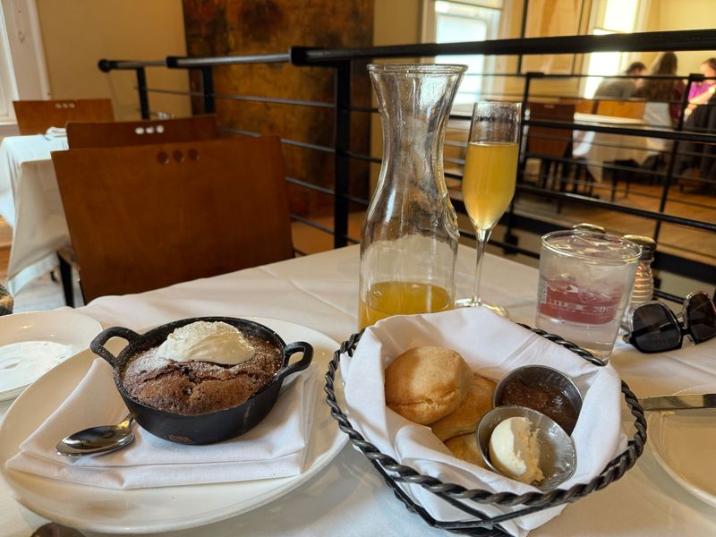 Service that Feels Neighborly, Not Scripted