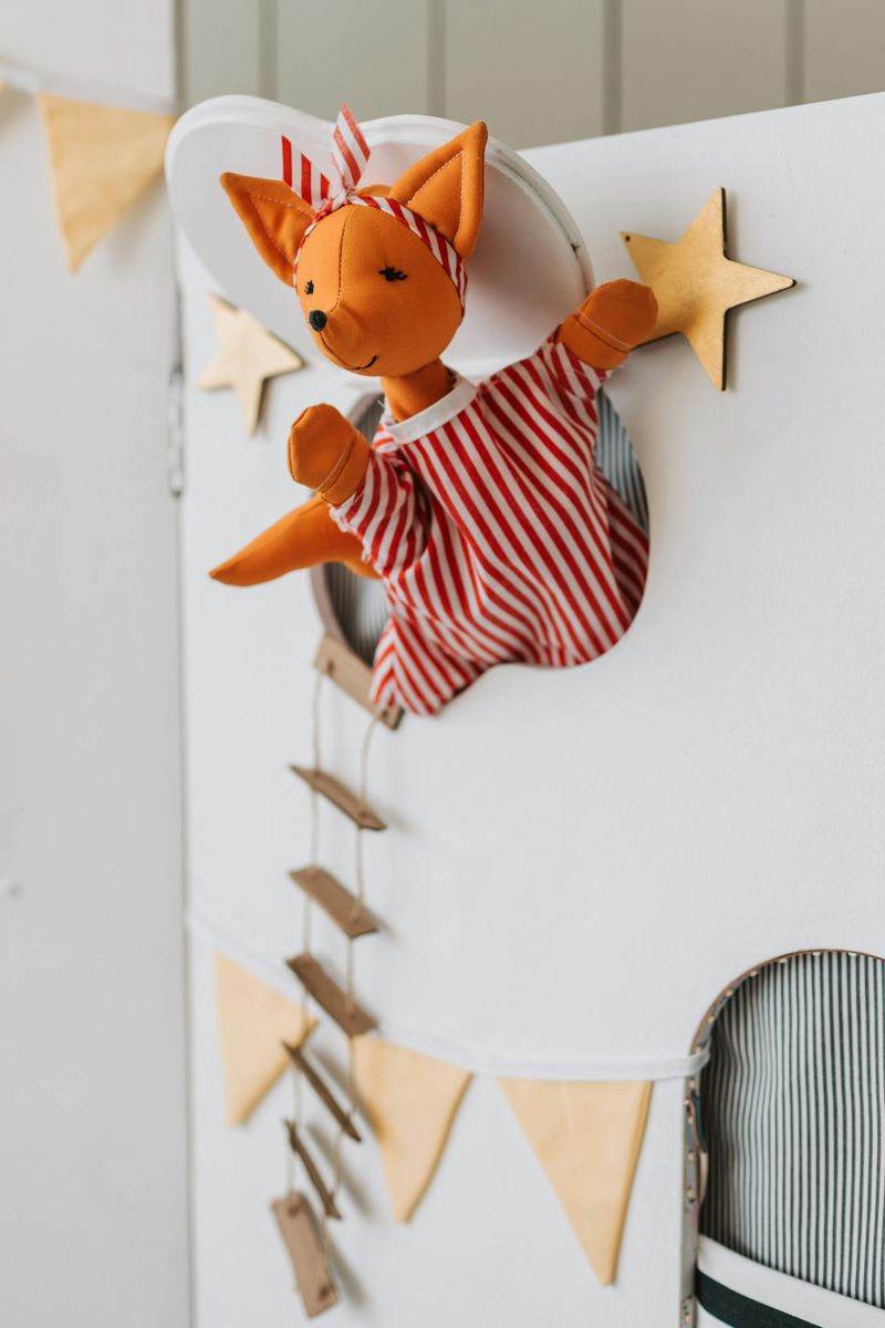 Attend the Holiday Puppet Shows at Seattle Children’s Theatre