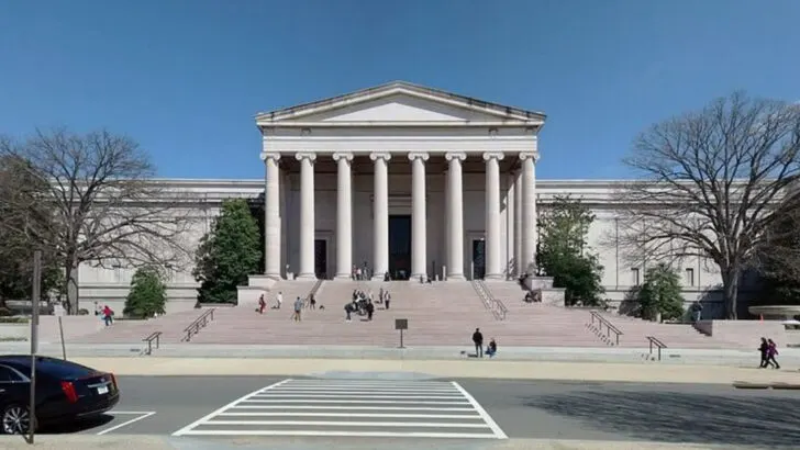 Instead of the Louvre, 9 American museums every art lover should see once