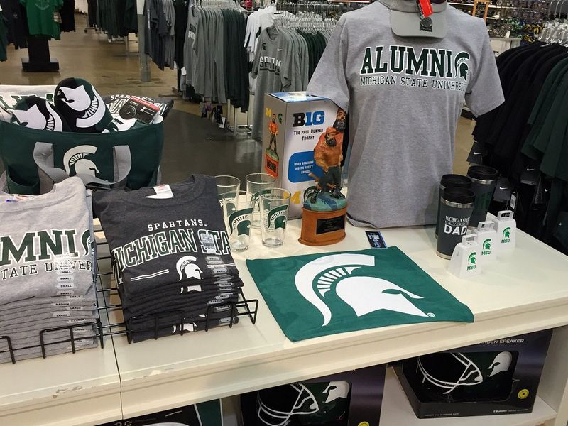 The Clothing Nook in the Back