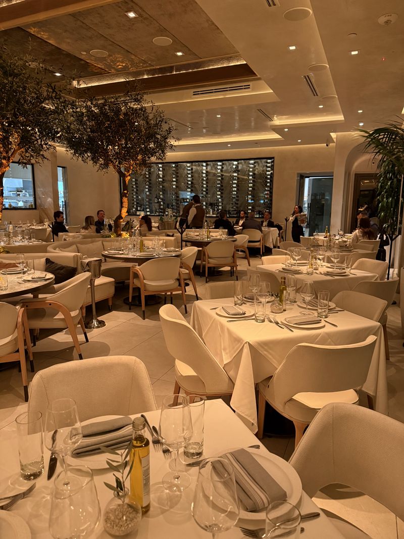 Lombardi’s (Little Italy)