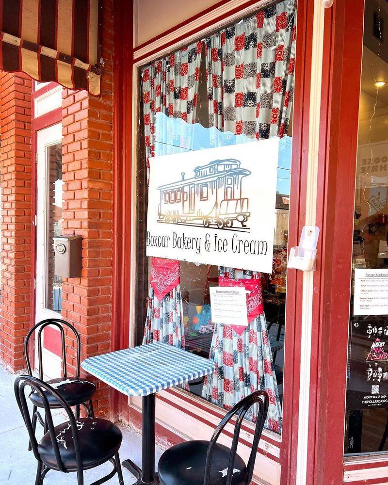 Boxcar Bakery & Ice Cream—Guthrie