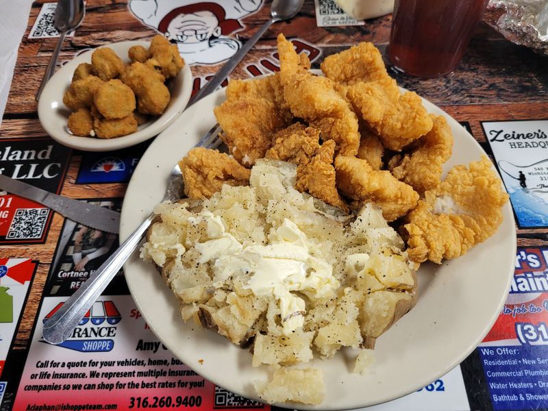 Fat Ernie’s Family Dining — Wichita