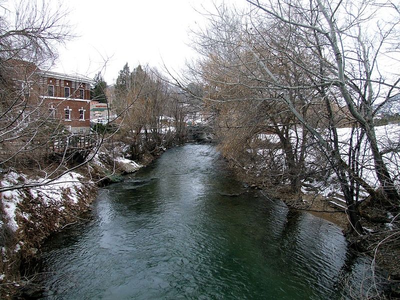 Lava Hot Springs — A Cozy Soak-Centric Winter Retreat