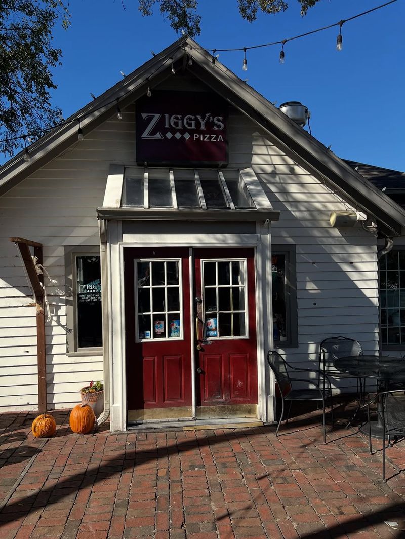 Ziggy's Pizza — Wichita