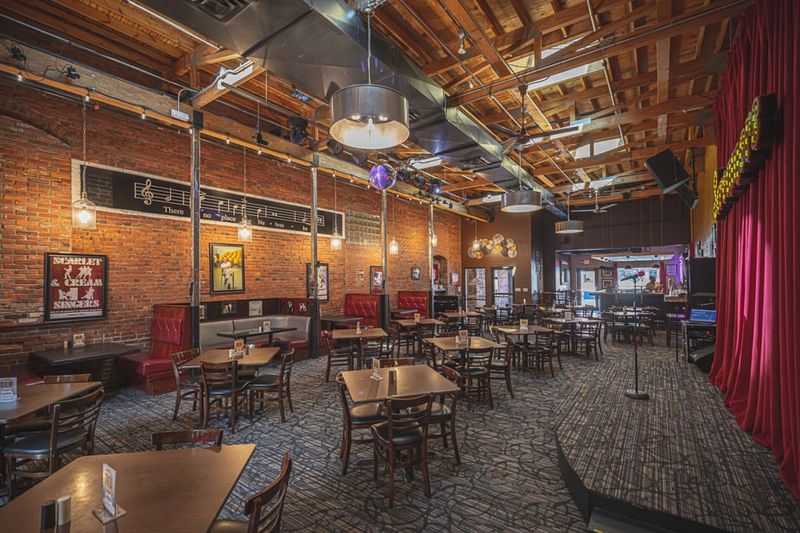 Screamers Family Restaurant — Lincoln