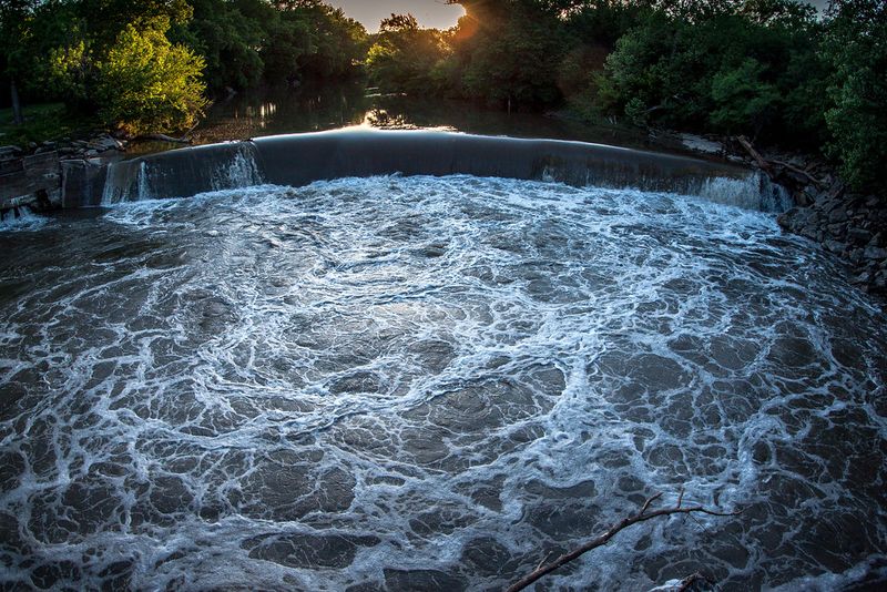 Cottonwood Falls – Scenic and Serene